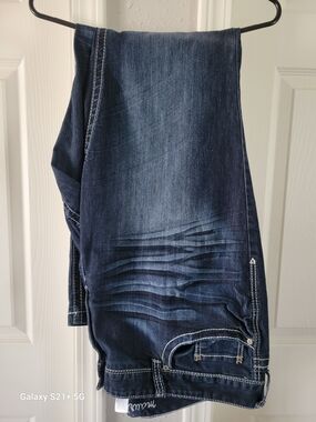 Maurices Women Plus Size Dark Blue Washed Jeans